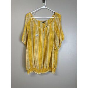 Unique spectrum 3x yellow top cold shoulder. Elastic waist  thin